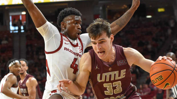 Davonte Davis-UALR